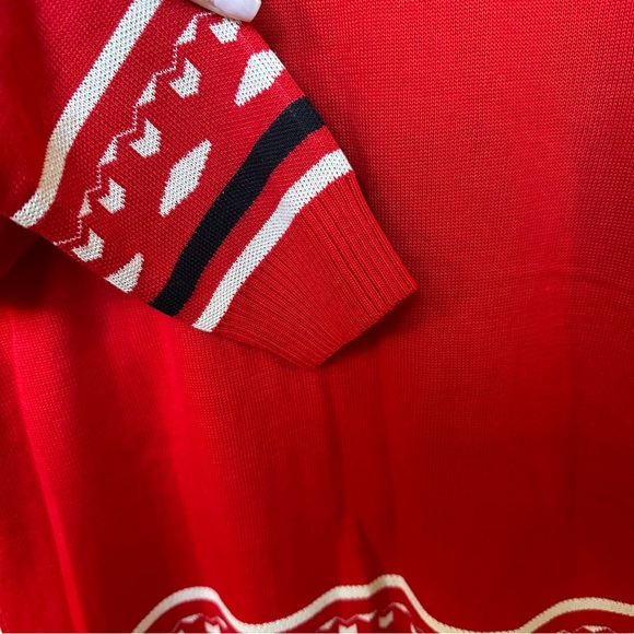 The Limited Sweater Red Black Sz M NWT - Picture 5 of 8